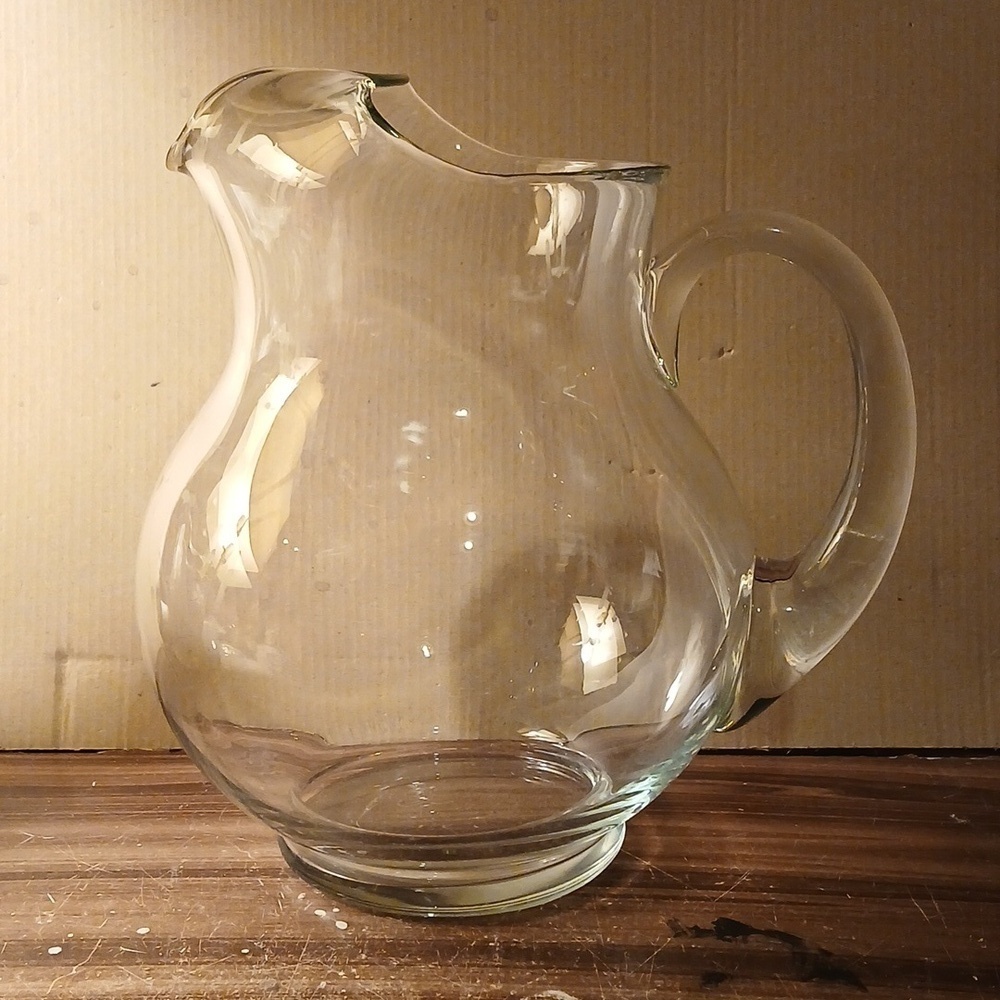 Vintage LIBBEY Crisa Ckear Glass Pitcher